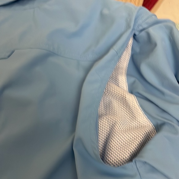 Shirt - Picture 2 of 5